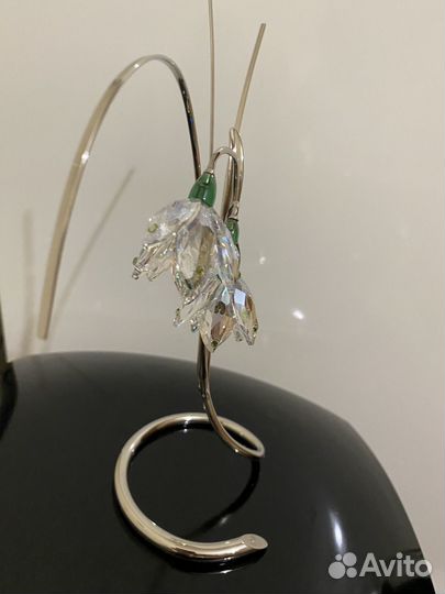 Swarovski цветок