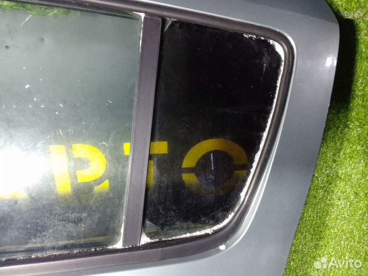 Форточка двери задней левой Renault Sandero