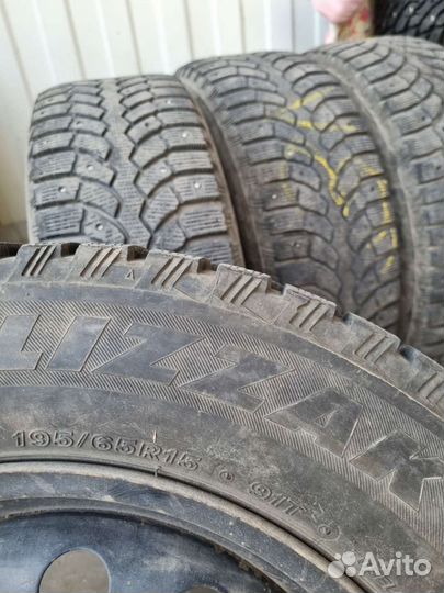 Bridgestone Blizzak Spike-01 195/65 R15