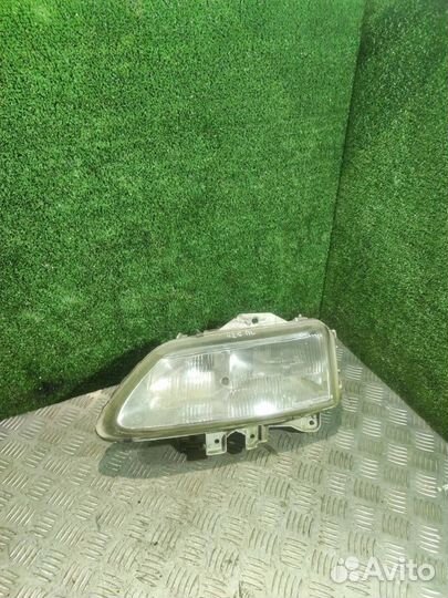 Фара Renault Laguna 1 (1994-2001)