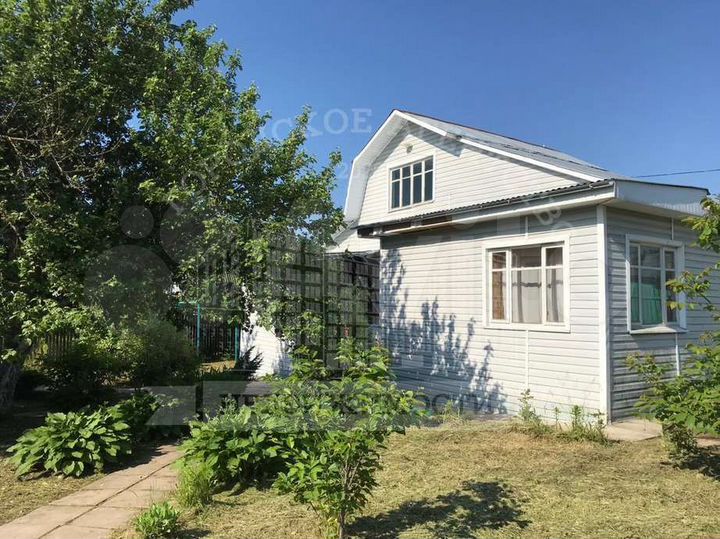 Дом 100 м² на участке 10 сот.