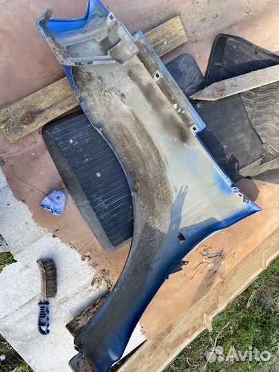 Крыло переднее правое Logan 1 Largus