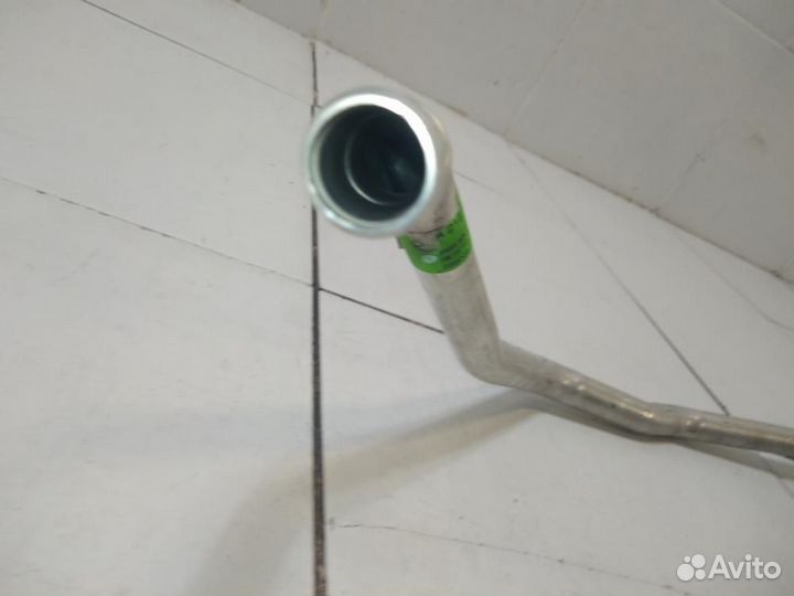 Трубка системы охлаждения Mercedes-Benz E-Class W2