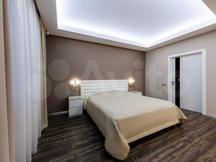 Дом 280 м² на участке 2 сот.