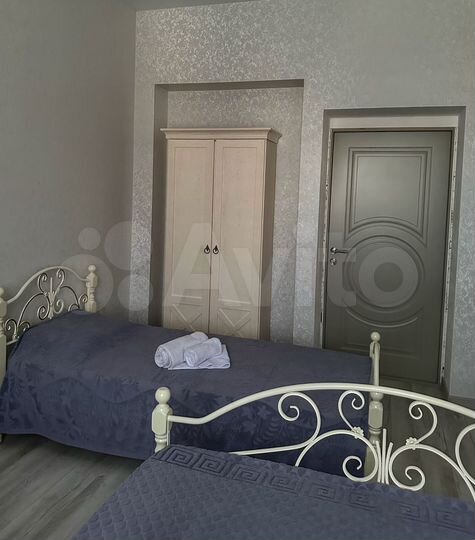 Комната 25 м² в 6-к., 2/2 эт.