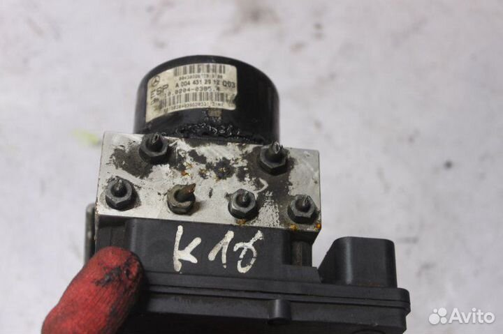 Блок abs Mercedes C-Class W203 2003