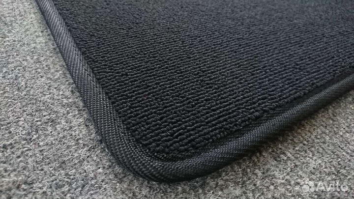 Автоковрики для Mercedes-Benz w210, петлевые