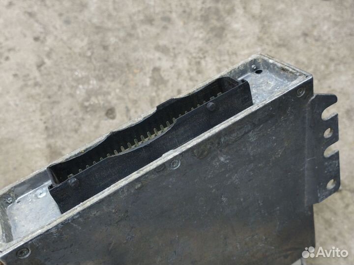 Эбу Сааб 9000