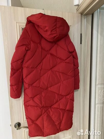 Пуховик зимний женский 46 размер