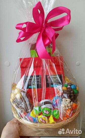 Подарочный набор с кофем и сладости