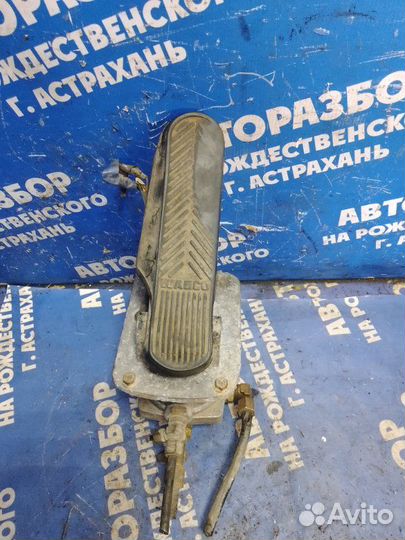 Педаль тормоза. Лиаз 5256 АВТОБУС ямз-6563 2008
