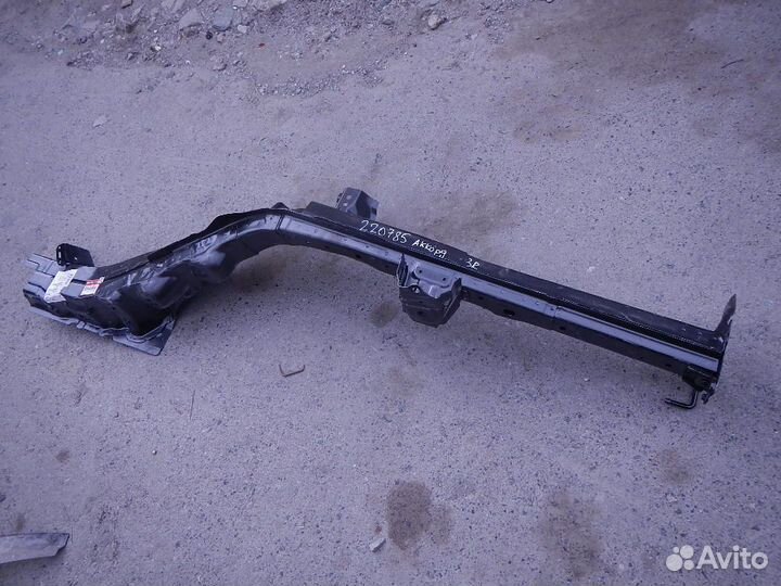 Б/У Б/У Лонжерон задний правый, Honda