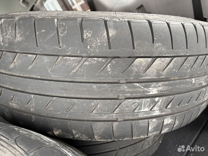 Goodyear Eagle LS EXE 215/40 R18 89W