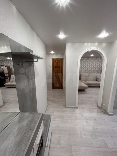 2-к. квартира, 54 м², 1/5 эт.