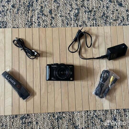 Компактный фотоаппарат Panasonic DMC-GF1