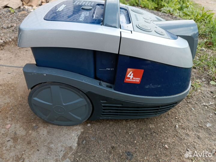Моющий пылесос Zelmer aquawelt 1600