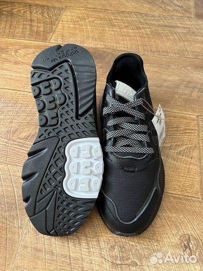 Кроссовки adidas nite jogger