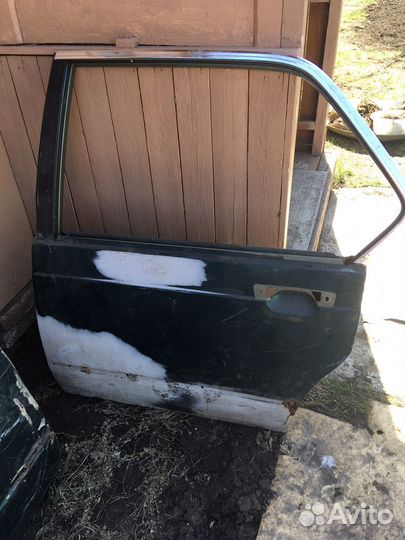 Двери задние bmw e23