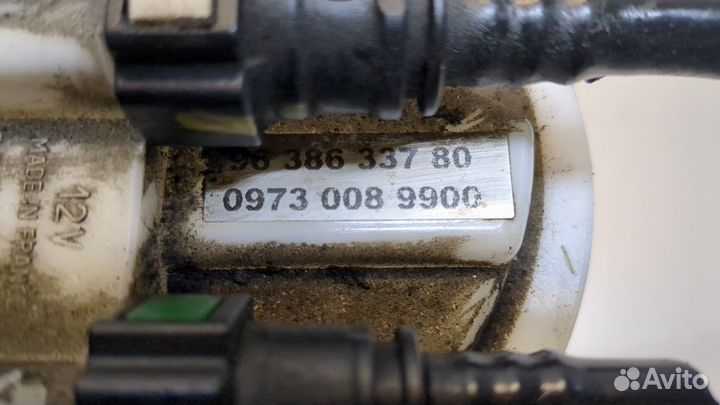 Насос топливный электрический Peugeot 607, 2004