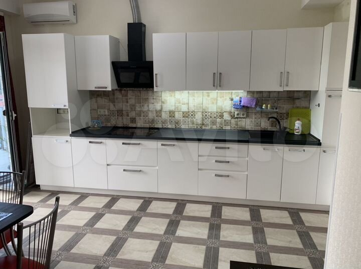 2-к. квартира, 80 м², 11/21 эт.