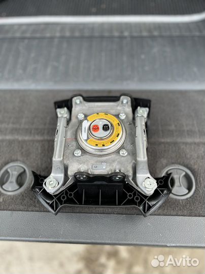 Подушка безопастности LC200