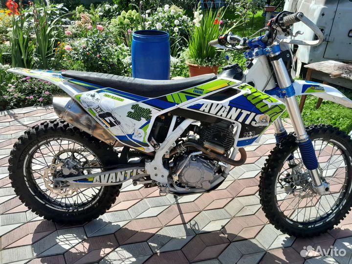 Авантис эндуро 250