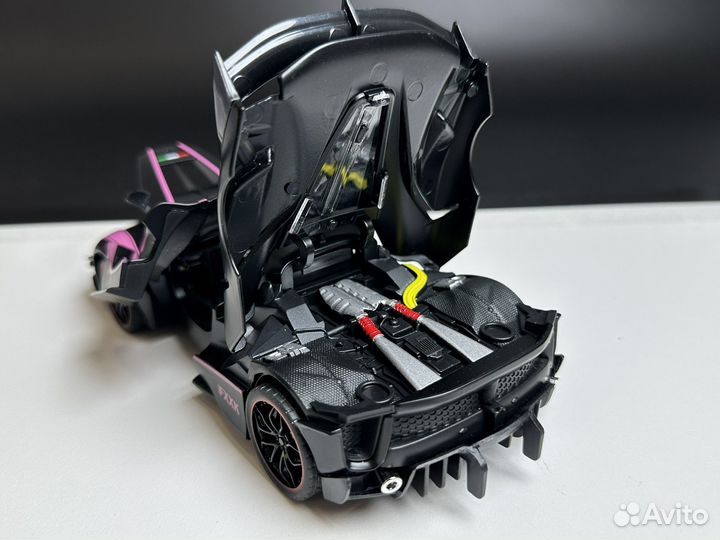 Машинка Ferrari металлическая черная