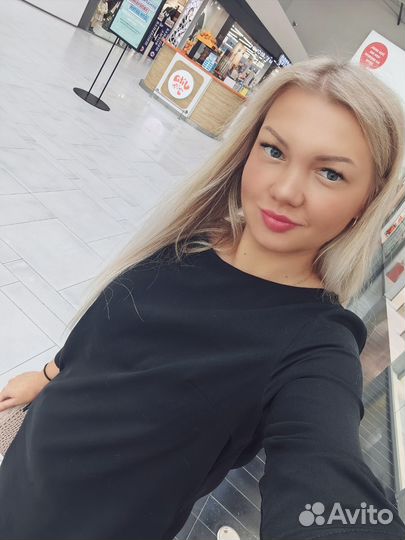 Администратор, менеджер по продажам, администратор