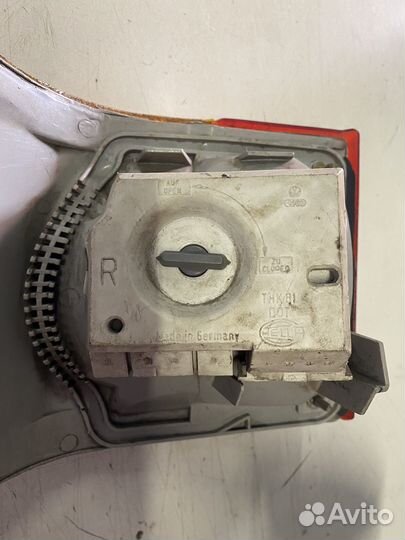 Фонарь задний правый Audi80 B3