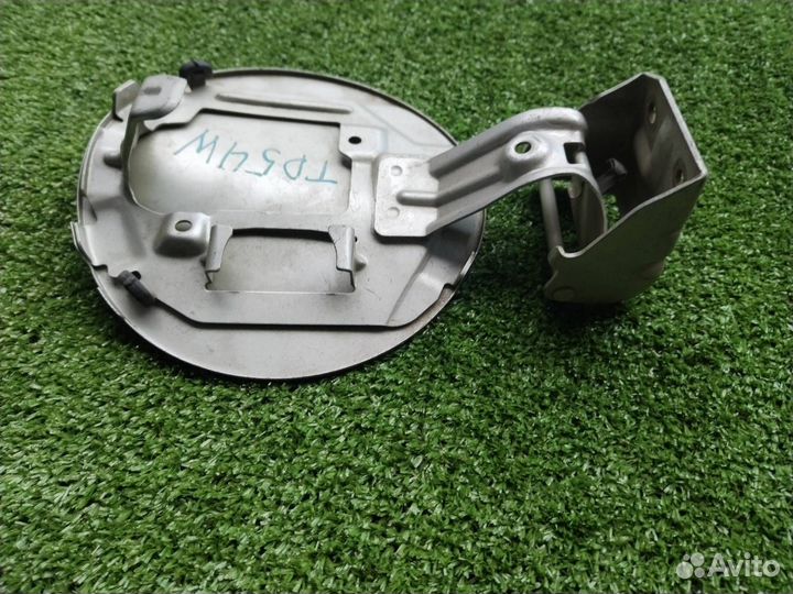 Лючок бензобака Suzuki Escudo TD54W J20A 2006