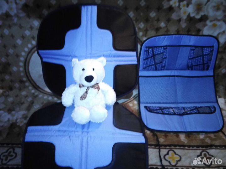 Коврик защитный для сиденья с органайзером