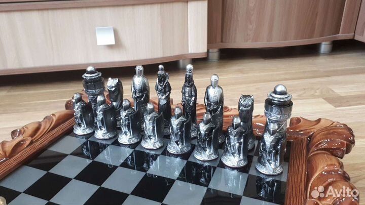 Шахматные фигуры