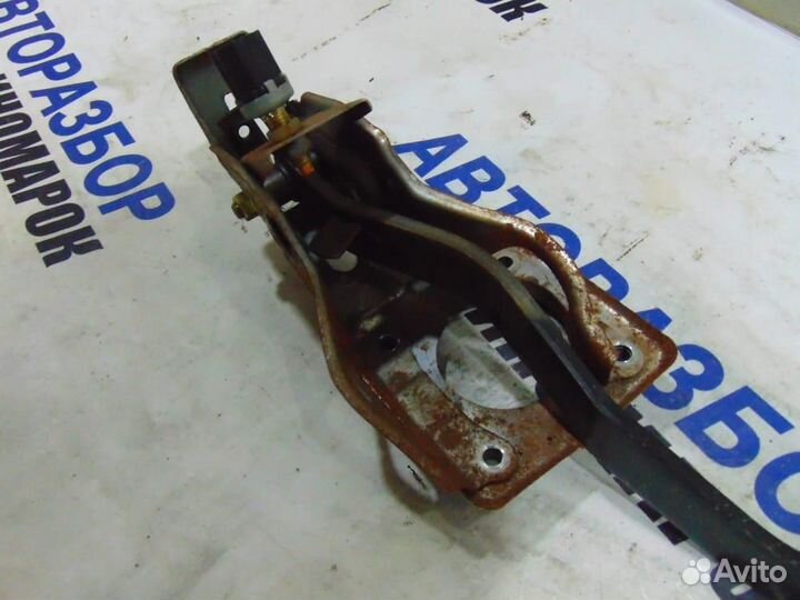 Педаль тормоза для Toyota Corolla 9 2001-2006г