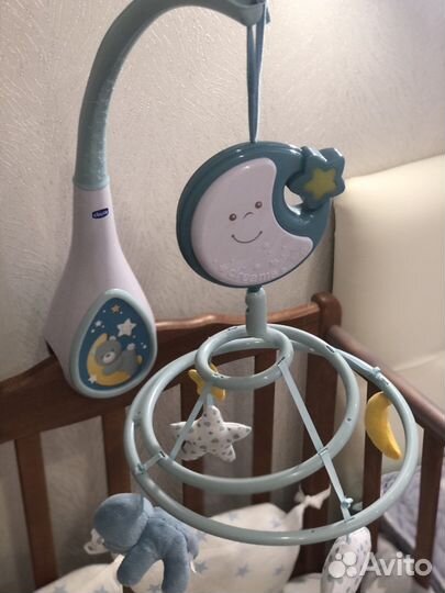 Мобиль на детскую кроватку