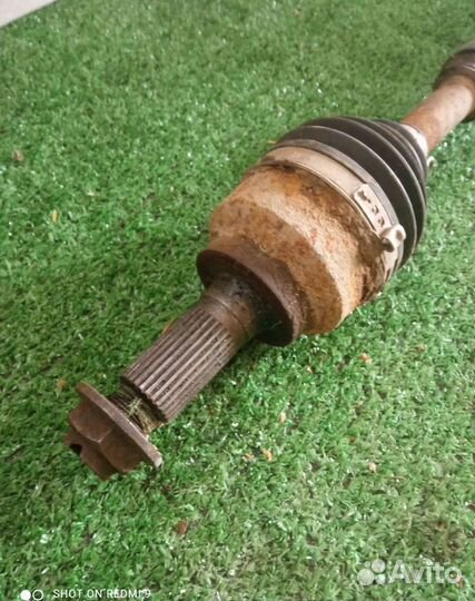 Привод левый mazda 3 bk