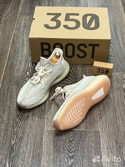 Кроссовки мужские Adidas Yeezy 350 v2 (41-45)