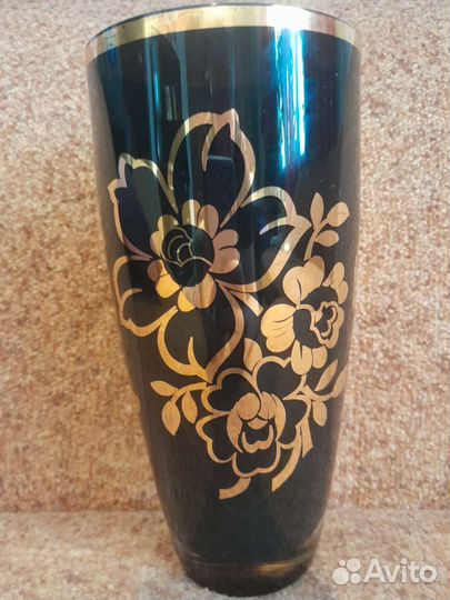 Ваза для цветов. Старая Богемия 70.80г