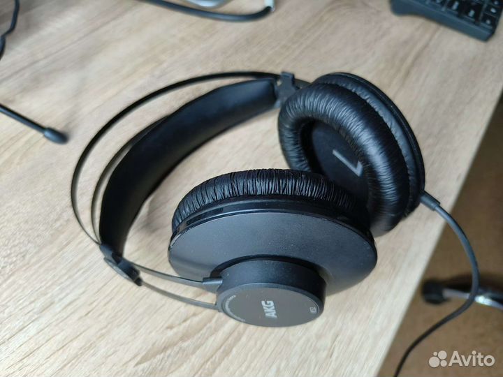 Мониторные наушники AKG K52 by Harman Новые Ориг