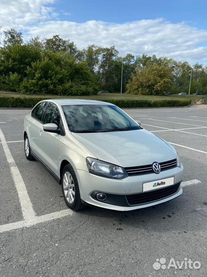 Volkswagen Polo 1.6 AT, 2015, 107 000 км