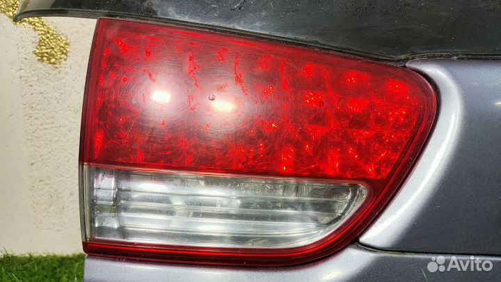 Фонарь задний внутренний левый Citroen C-Crosser I