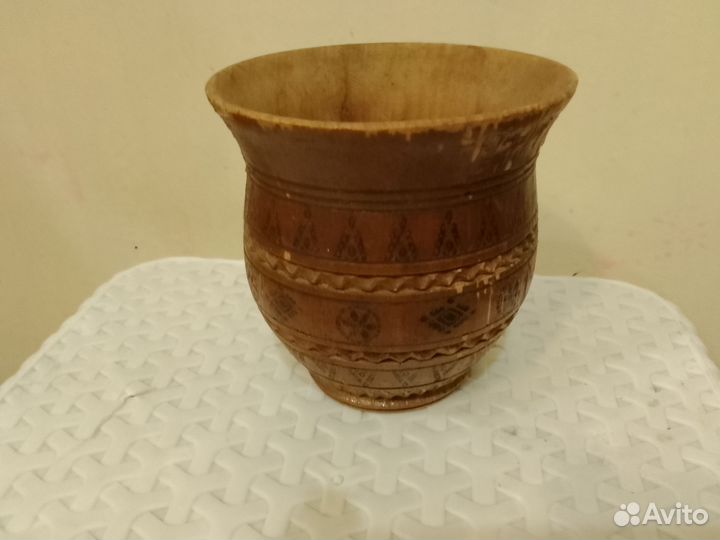 Ваза деревянная. Высота 17 и 11 см