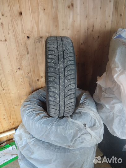 Bridgestone Ice Cruiser 5000 225/65 R17