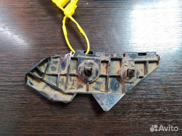 Кронштейн бампера задний левый Toyota Corolla E150