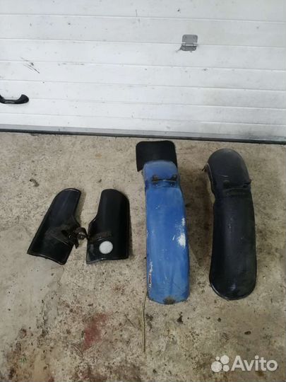 Крыло переднее урал