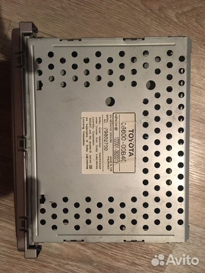 Магнитофон Toyota 10*20