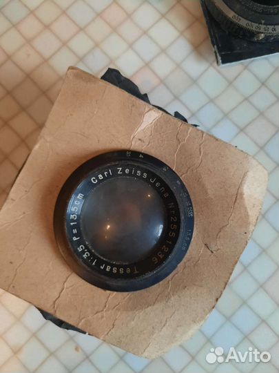 Объектив в упаковке Carl Zeiss Jena 1:3,5 f 13,5