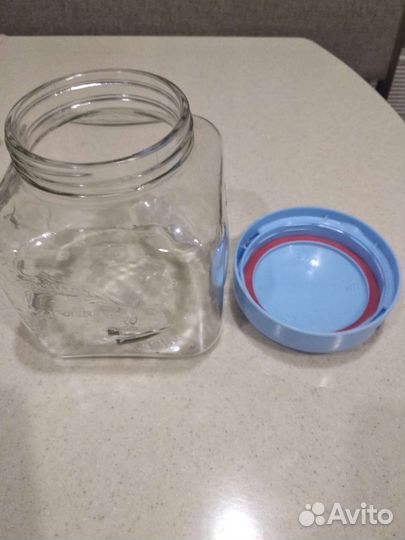 3 банки герметичные, цена за все