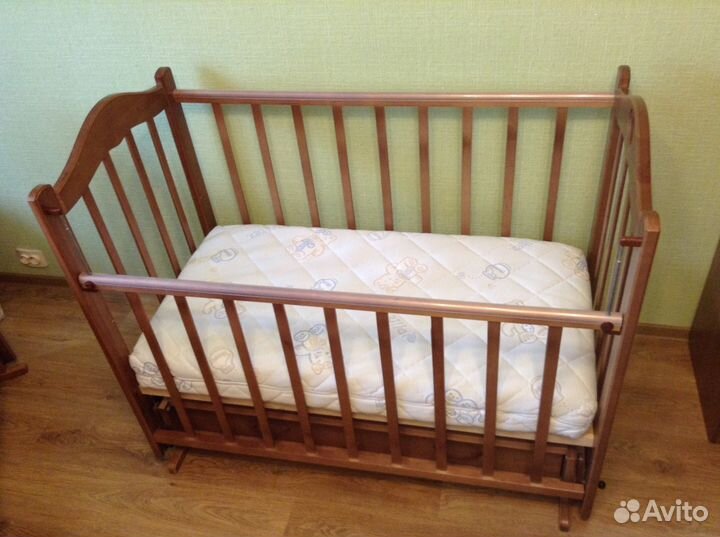 Детская кроватка-трансформер