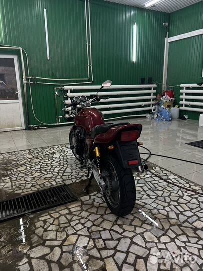 Honda cb400