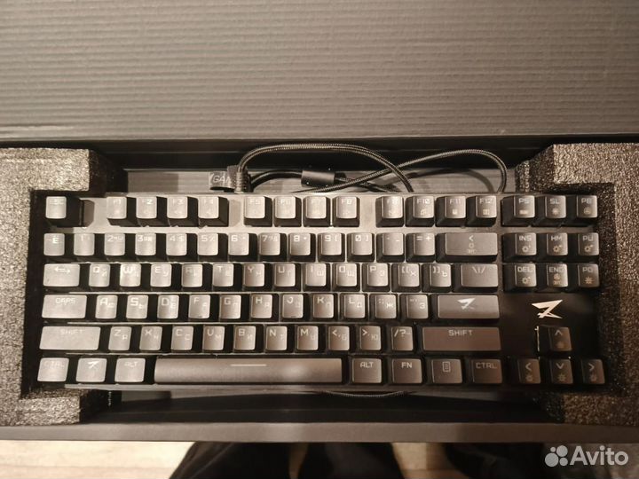 Игровая механическая клавиатура blade pro